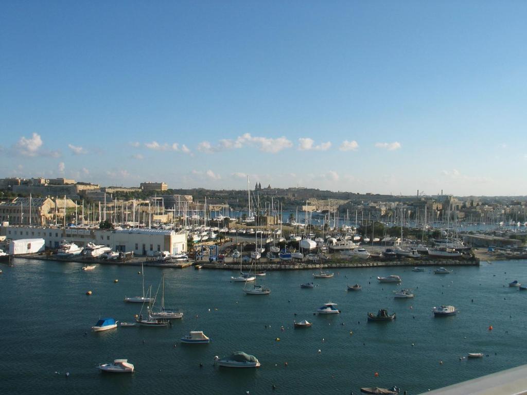 Camera Doppia con Letti Singoli con Vista Mare